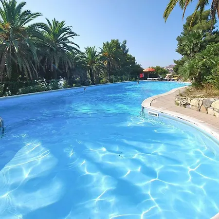 Marina Ili01391 Cyc * Imperia