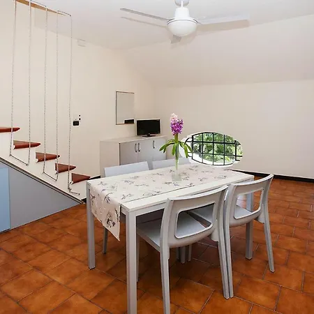 Apartman Marina Ili01391 Cyc